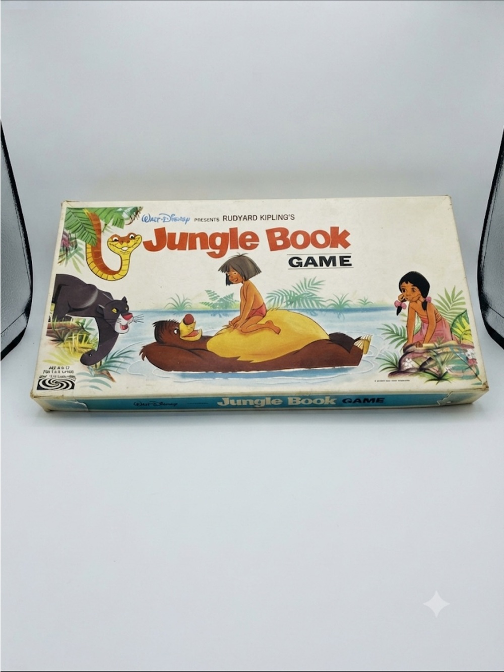 Disney Jungle Book Game - White, Blue, Yellow Box Art